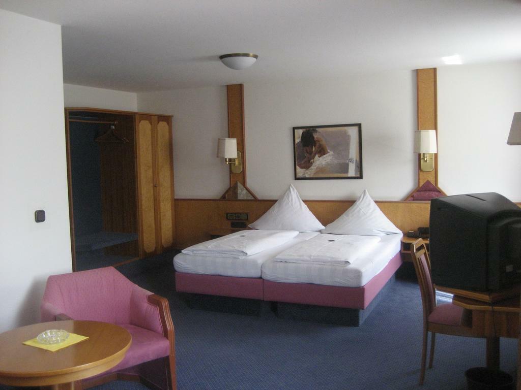 Hotel Landgasthof Hofmeier Hetzenhausen Ngoại thất bức ảnh